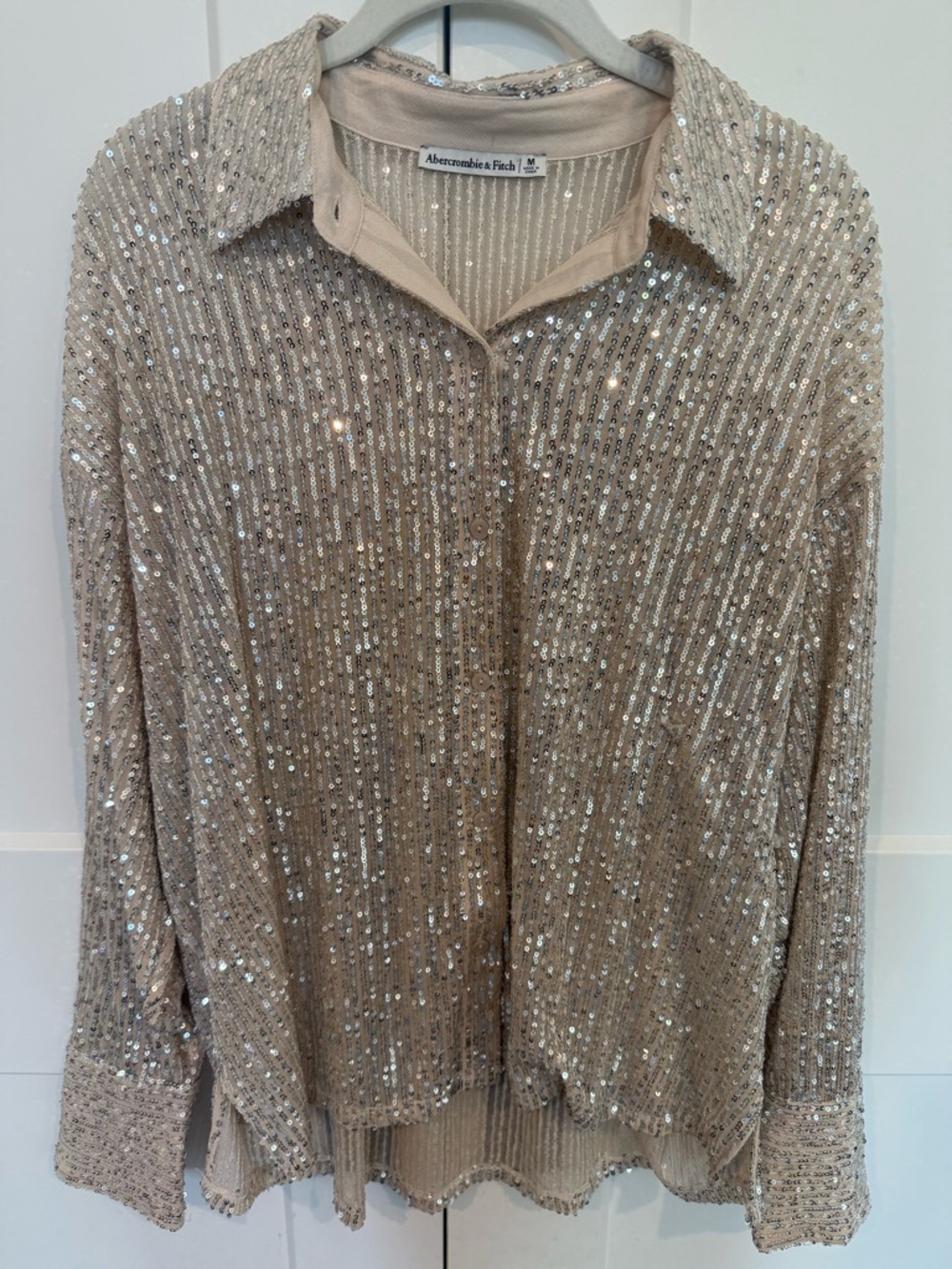 Women’s Abercrombie & Fitch Beige Sequin Button-Down Top-Medium